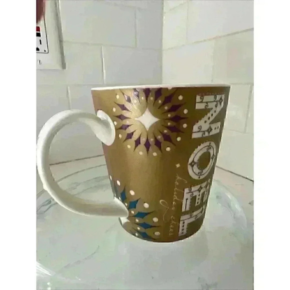 2006 Starbucks NOEL Gold Christmas Holiday Coffee Mug 14 oz - Picture 6 of 16